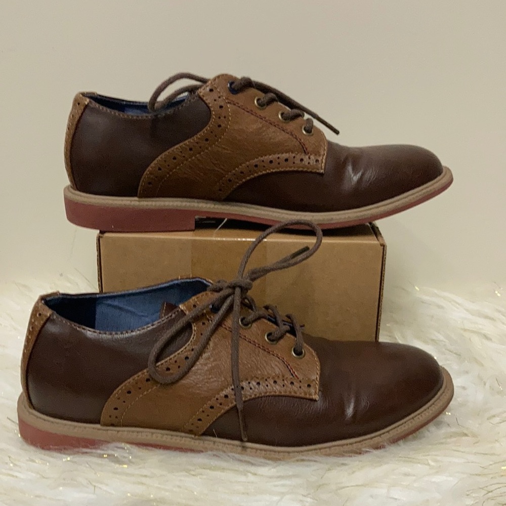 Tommy Hilfiger Boys Brown Shoes/Size:4
